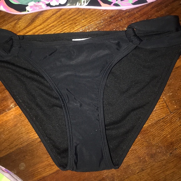 Tropical bikini set - Picture 3 of 6